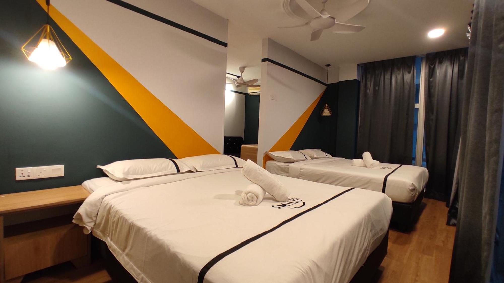 Smile Hotel C180 Cheras Selatan Exterior foto