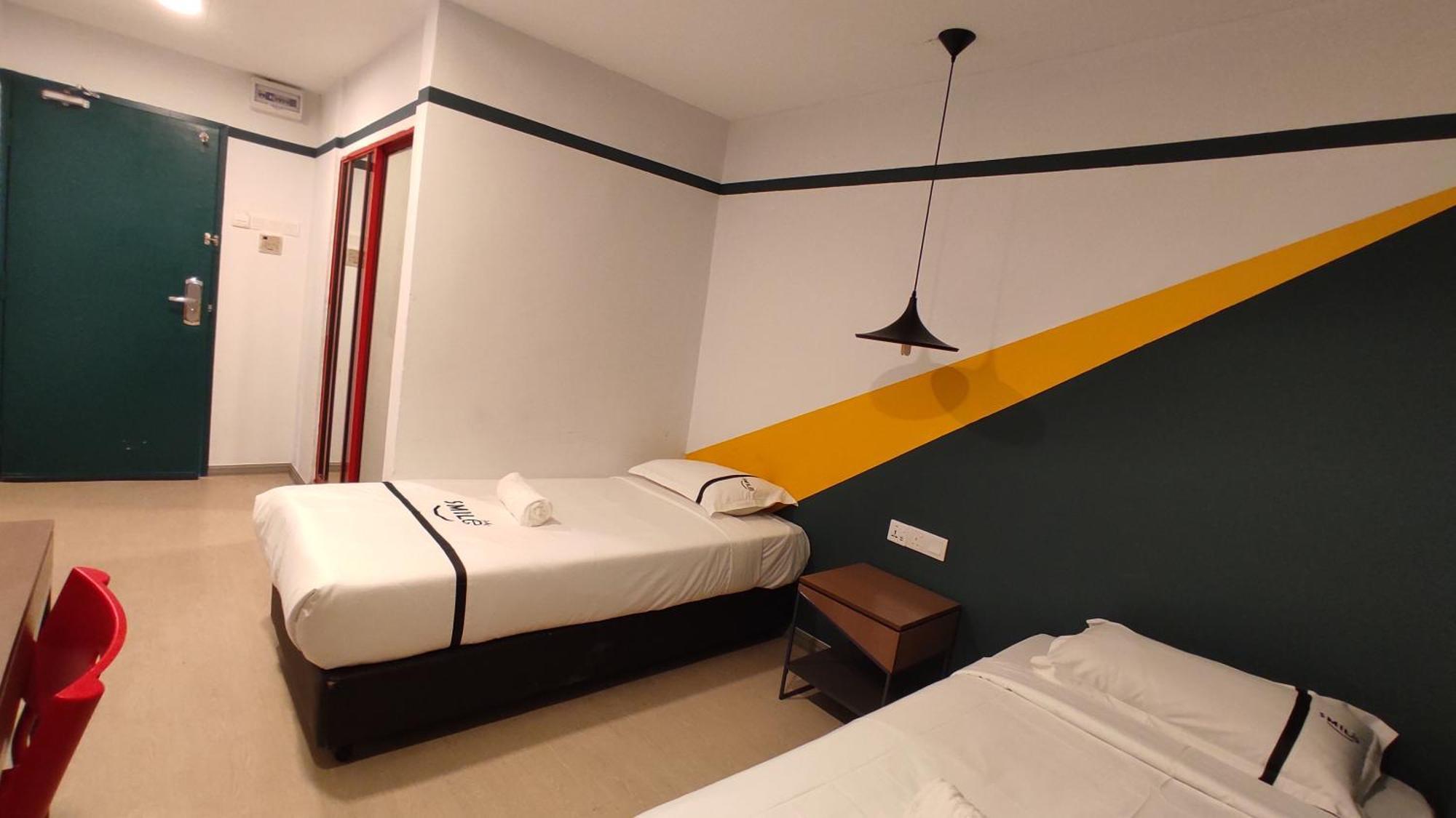 Smile Hotel C180 Cheras Selatan Exterior foto