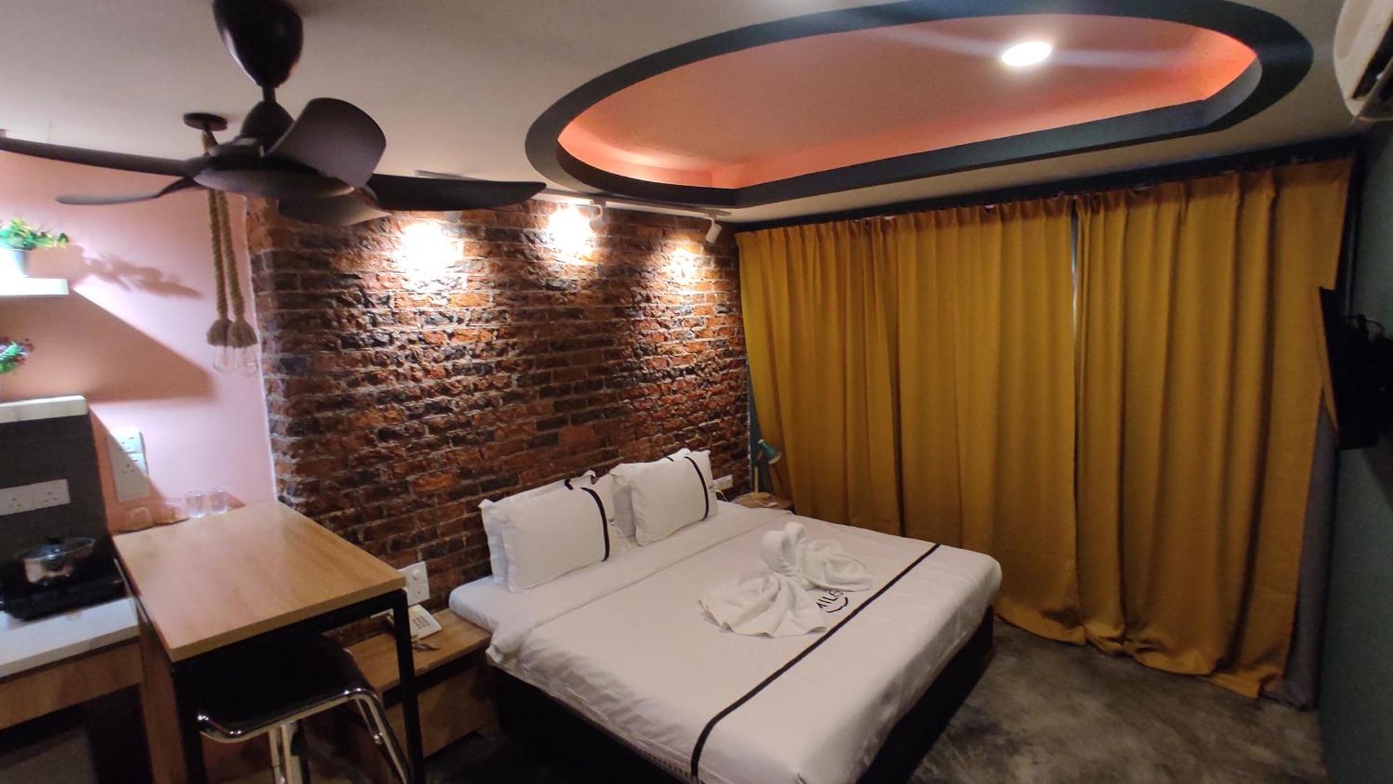 Smile Hotel C180 Cheras Selatan Exterior foto